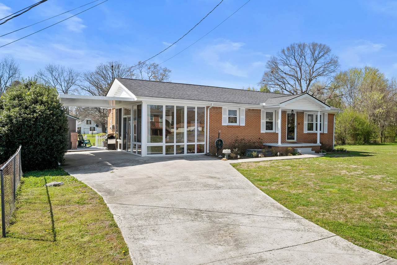 https://bt-photos.global.ssl.fastly.net/nashville/1280_boomver_1_RTC3156188-1.jpg