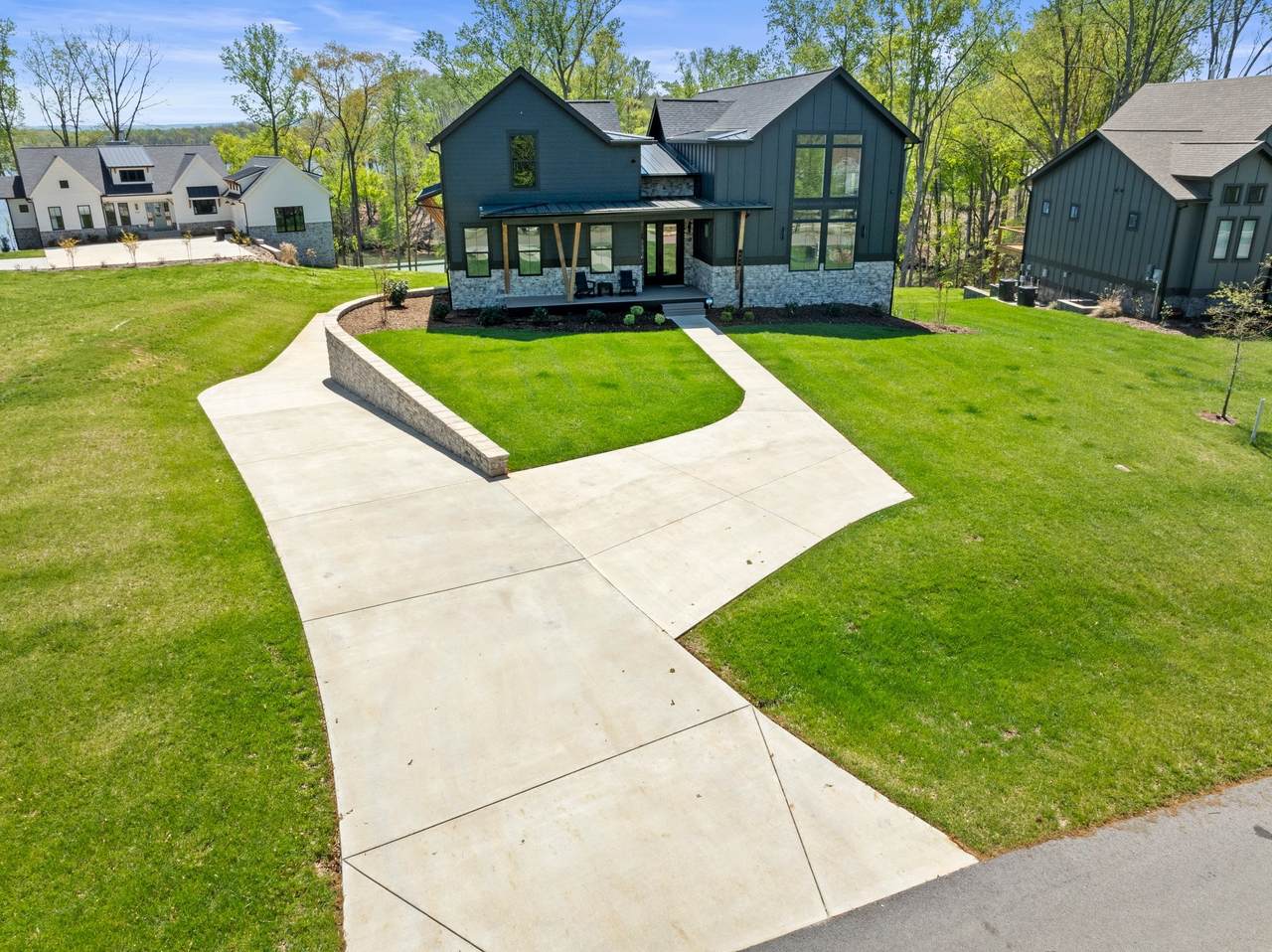 https://bt-photos.global.ssl.fastly.net/nashville/1280_boomver_1_RTC3156440-1.jpg