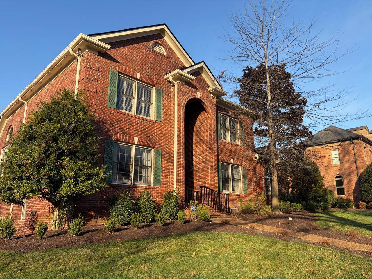 https://bt-photos.global.ssl.fastly.net/nashville/1280_boomver_1_RTC3158521-1.jpg