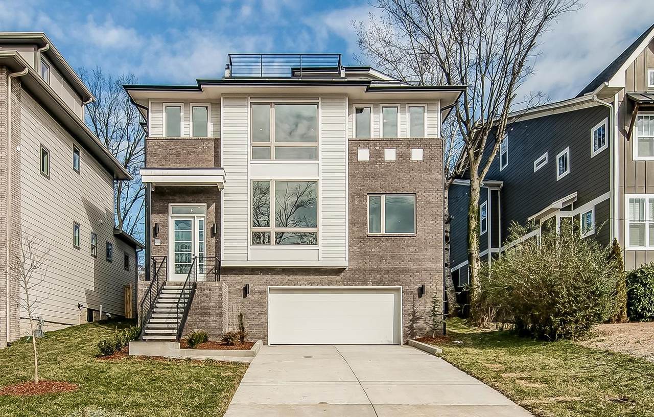 1006 Waverly Ave - Photo 1