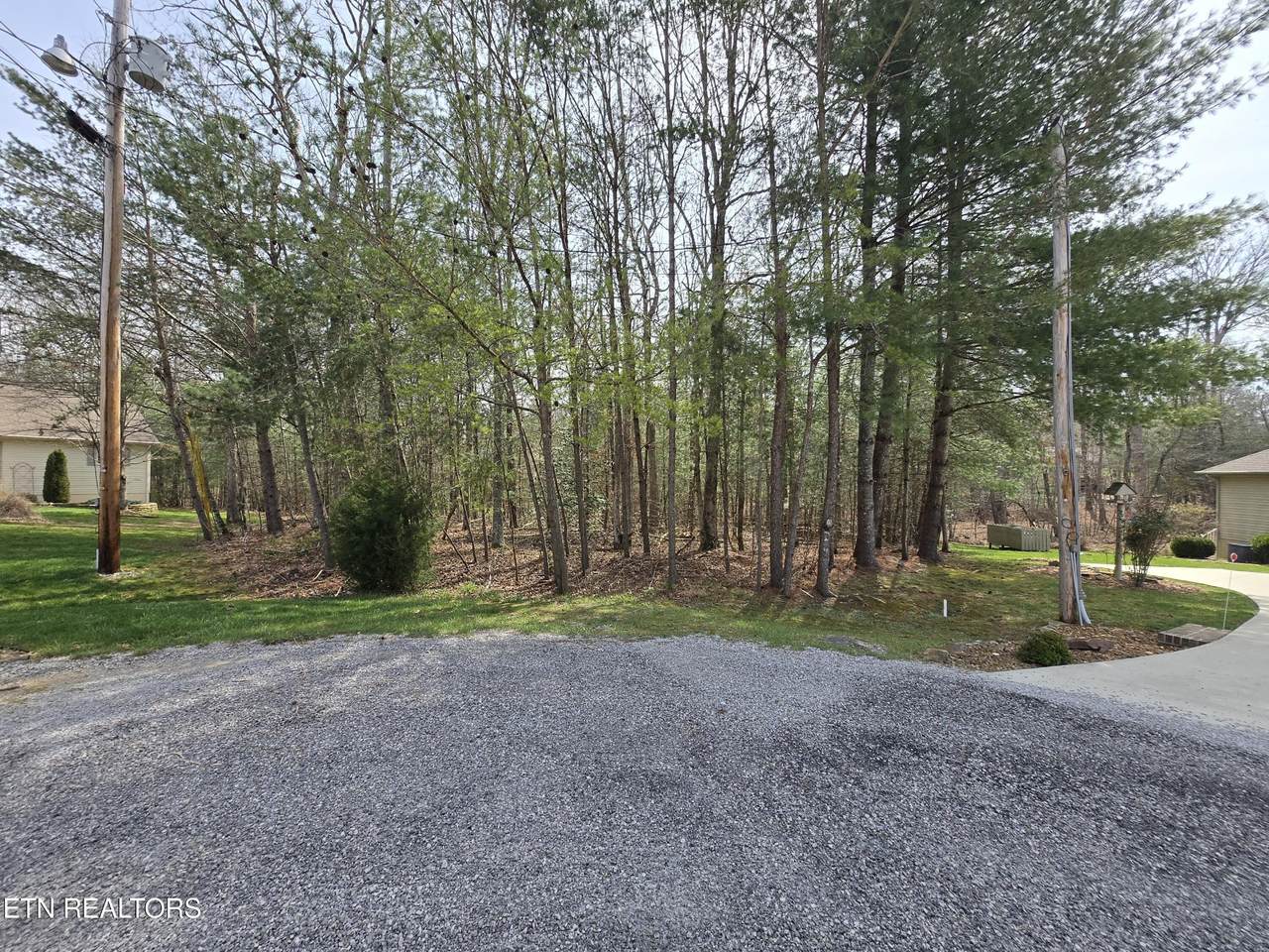 16 Holly Court - Photo 1