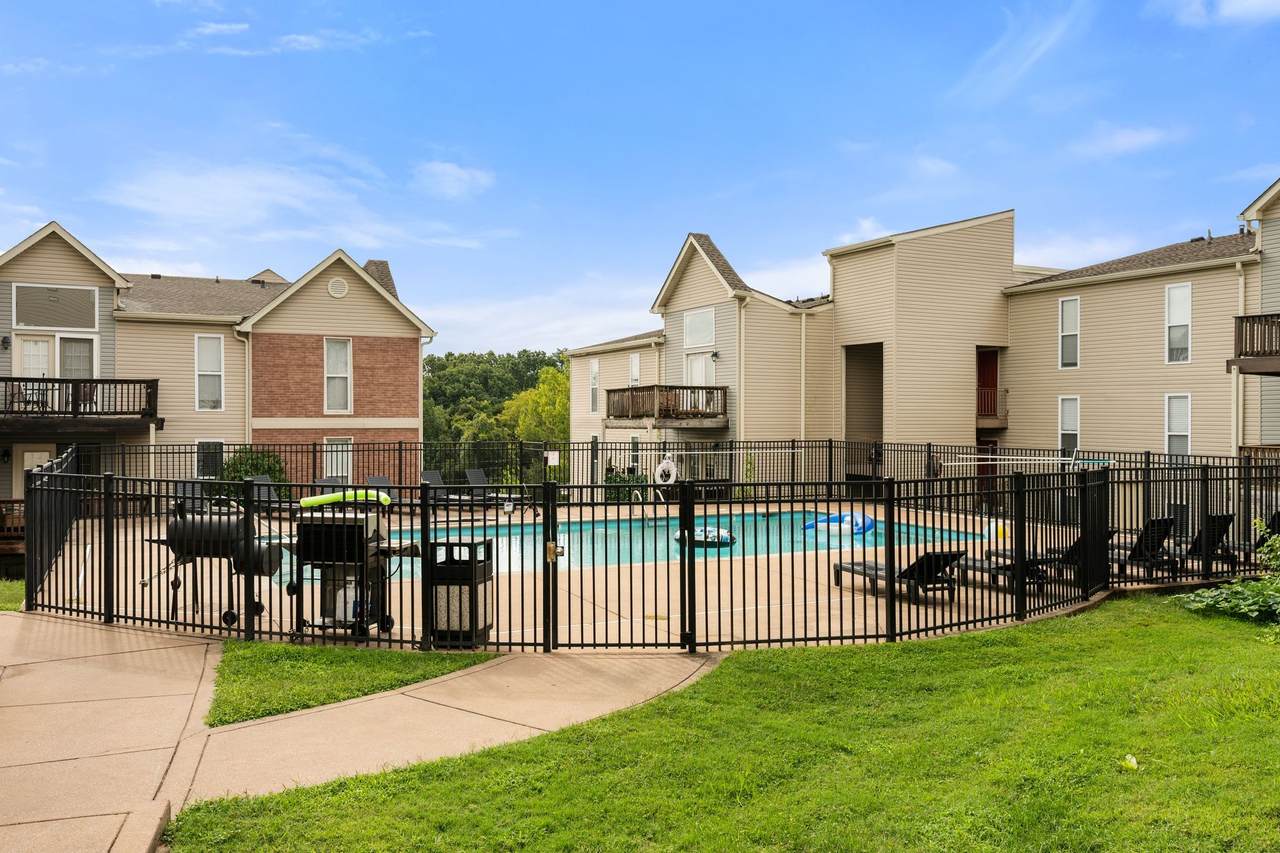 https://bt-photos.global.ssl.fastly.net/nashville/1280_boomver_1_RTC3159049-1.jpg