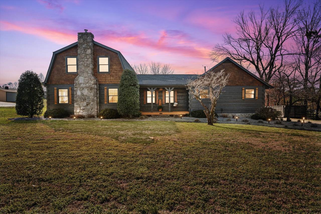 223 Hickory Trce - Photo 1