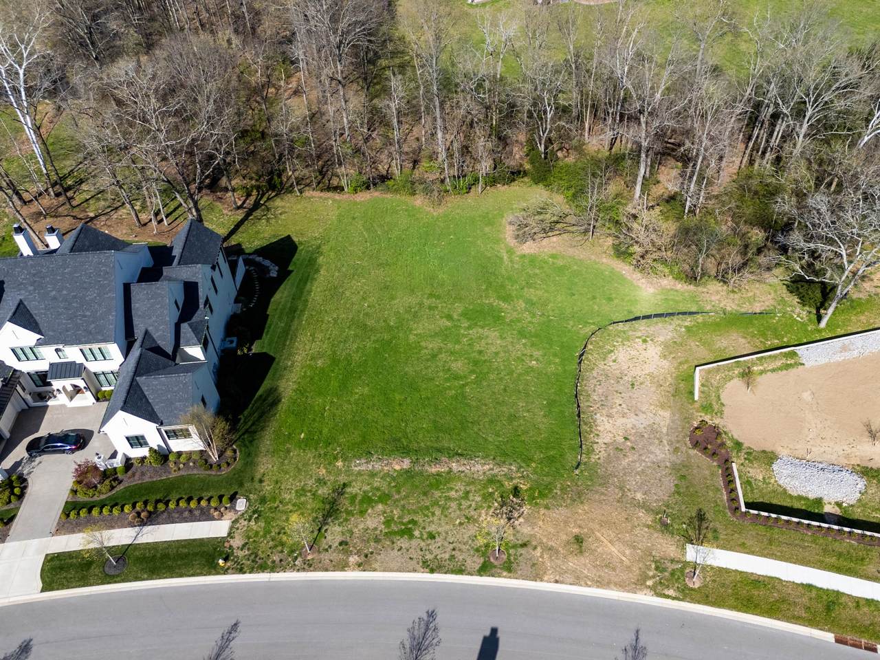 9040 Passiflora Ct - Photo 1