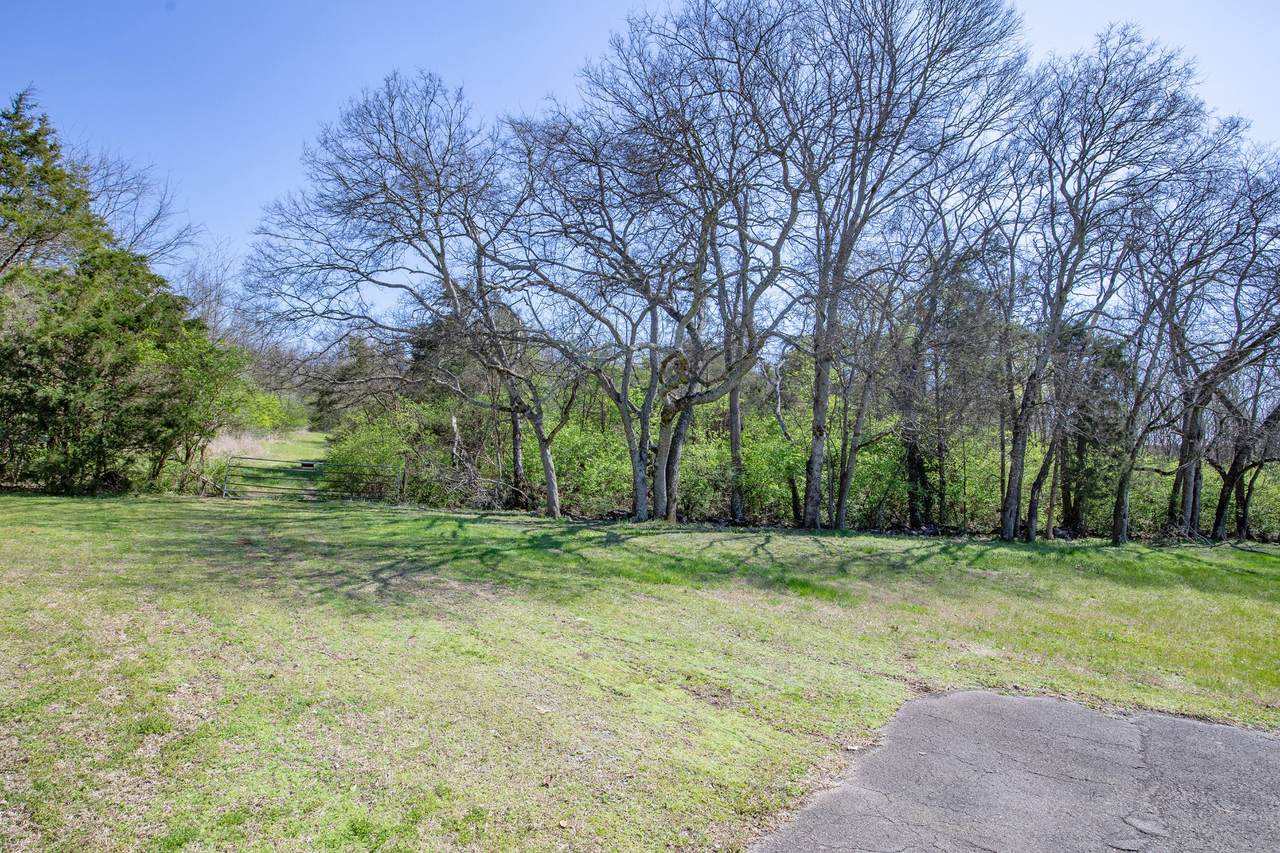 227 Spero Rd - Photo 1