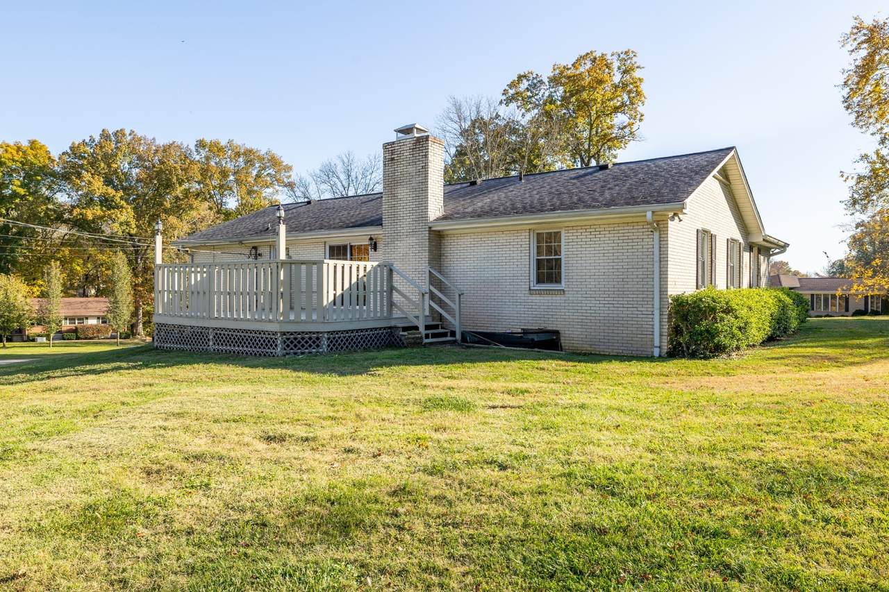 https://bt-photos.global.ssl.fastly.net/nashville/1280_boomver_1_RTC3160027-1.jpg