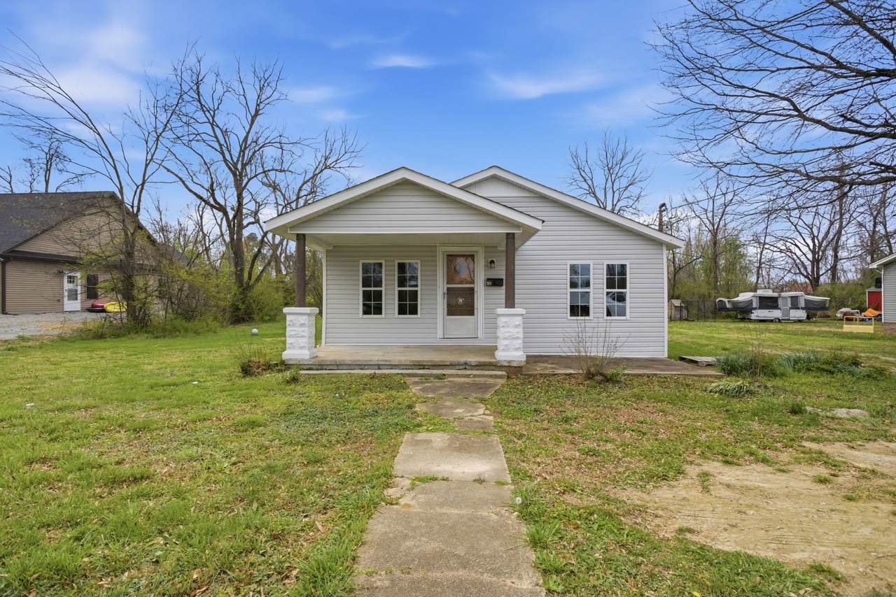310 Smith Ave - Photo 1