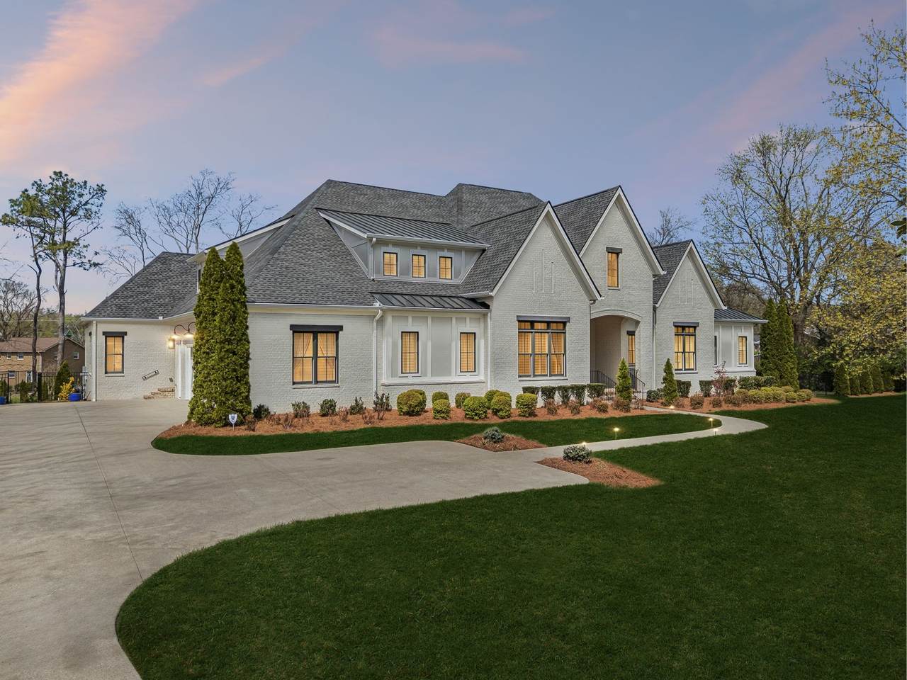 https://bt-photos.global.ssl.fastly.net/nashville/1280_boomver_1_RTC3163410-1.jpg