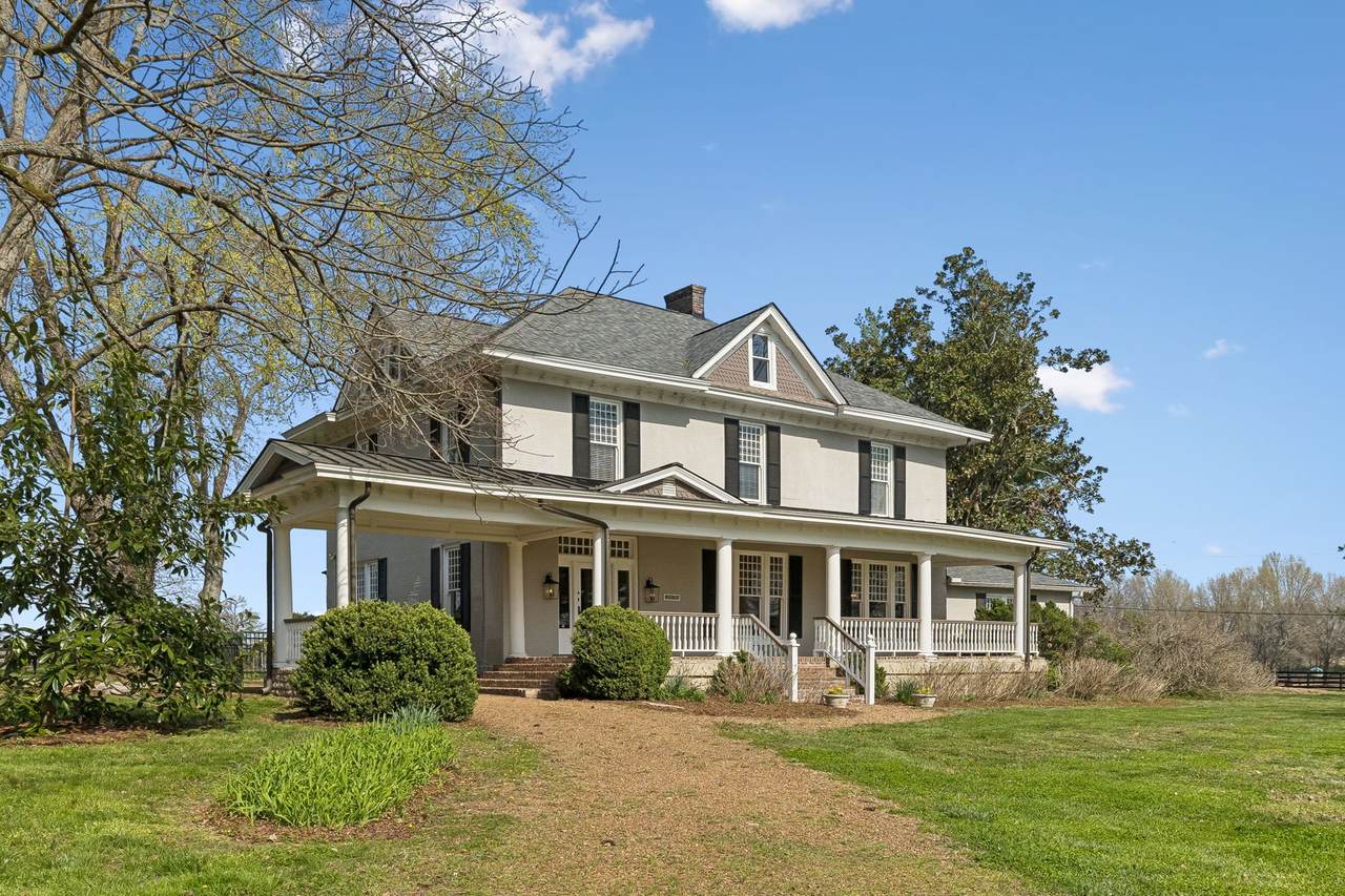 1572 Old Hillsboro Rd - Photo 1