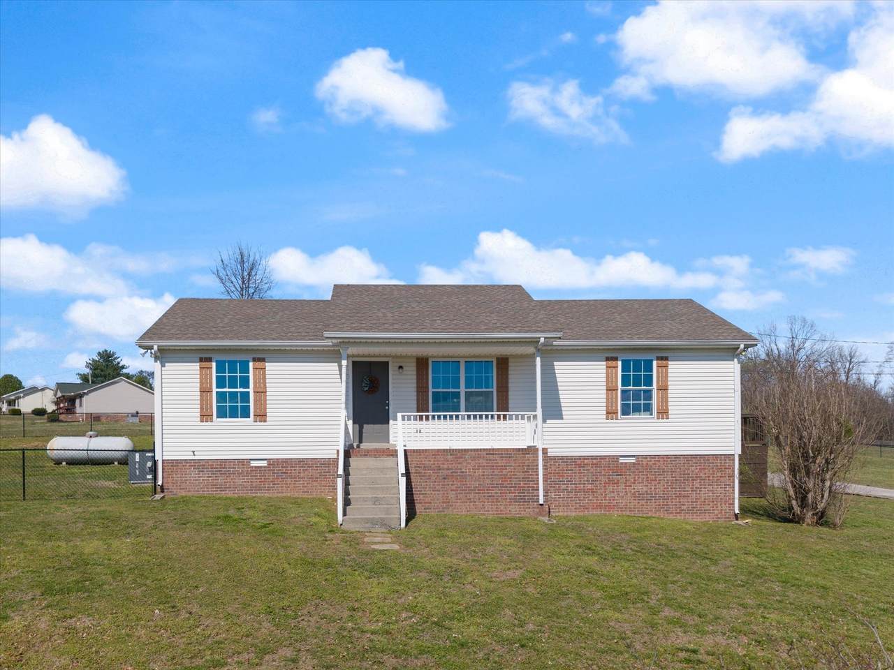 3695 Armstrong Rd - Photo 1