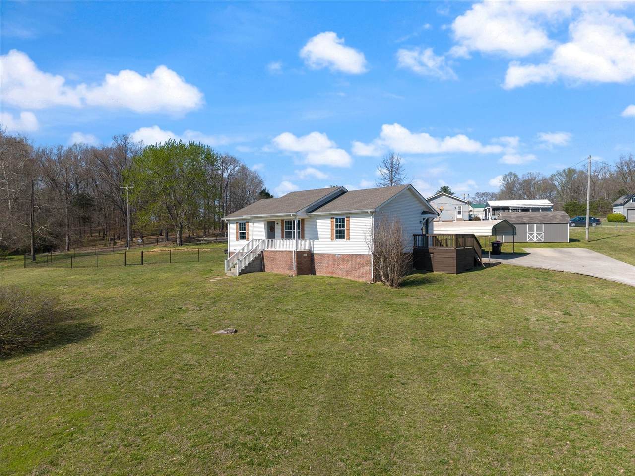 https://bt-photos.global.ssl.fastly.net/nashville/1280_boomver_1_RTC3163680-1.jpg