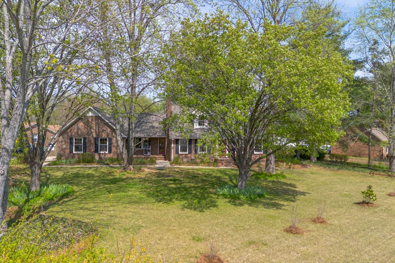 https://bt-photos.global.ssl.fastly.net/nashville/1280_boomver_1_RTC3163905-1.jpg