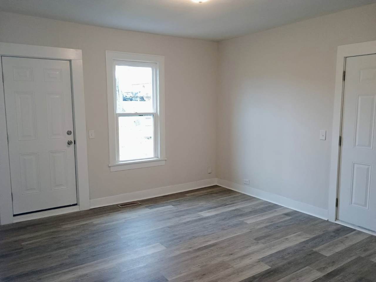 https://bt-photos.global.ssl.fastly.net/nashville/1280_boomver_1_RTC3164327-1.jpg