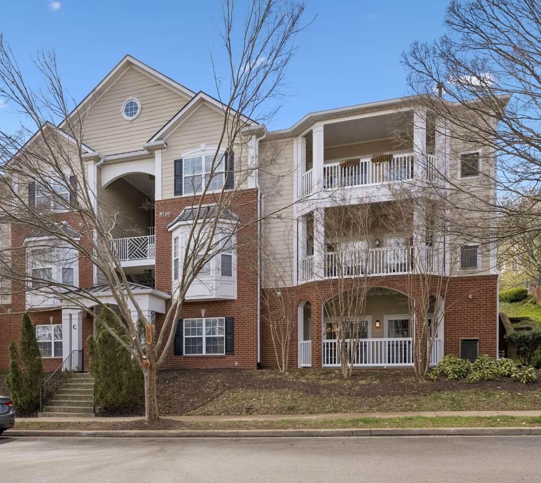 7005 Lenox Village Dr - Photo 1