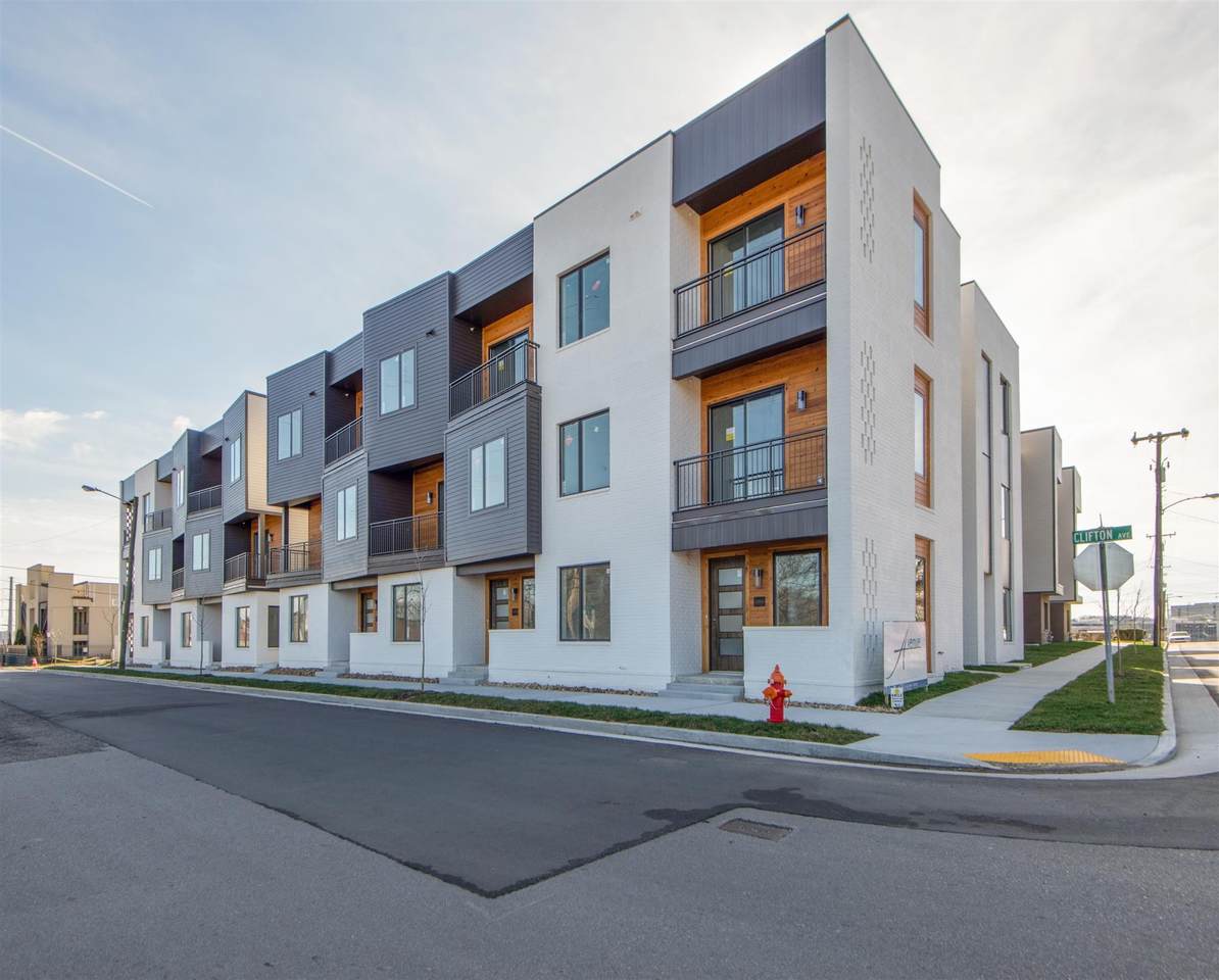 623 26th Ave - Photo 1