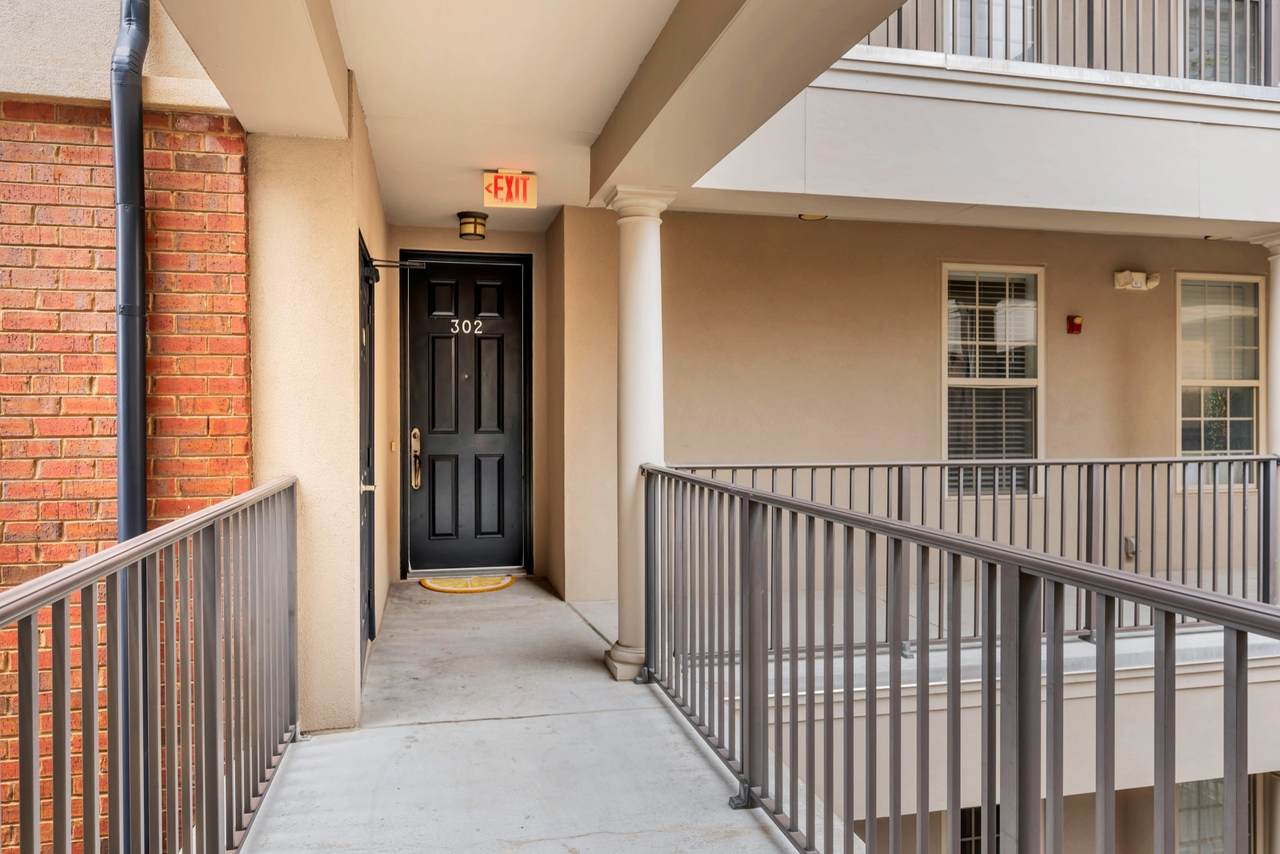 305 Seven Springs Way - Photo 1