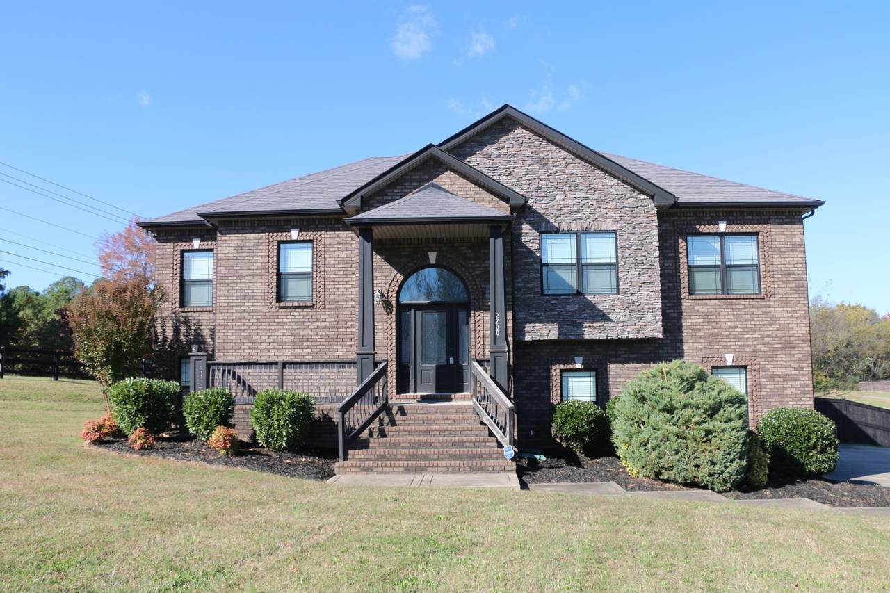 2200 Ellington Gait Dr - Photo 1