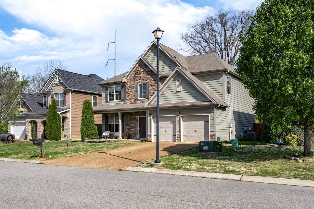 https://bt-photos.global.ssl.fastly.net/nashville/1280_boomver_1_RTC3166622-1.jpg