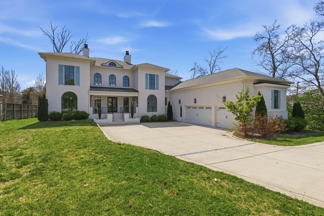 3311 Skyline Dr - Photo 1