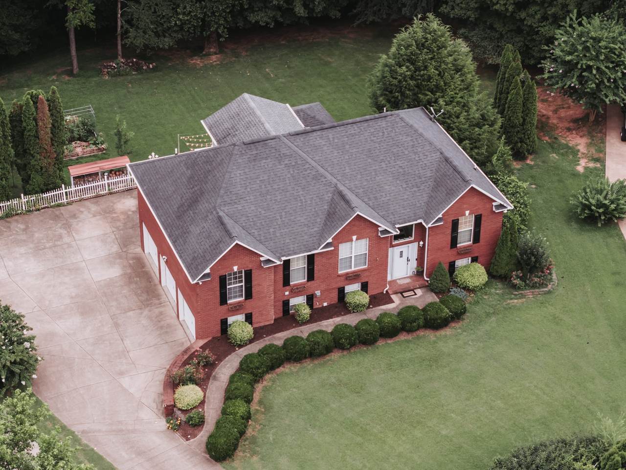 https://bt-photos.global.ssl.fastly.net/nashville/1280_boomver_1_RTC3166847-1.jpg