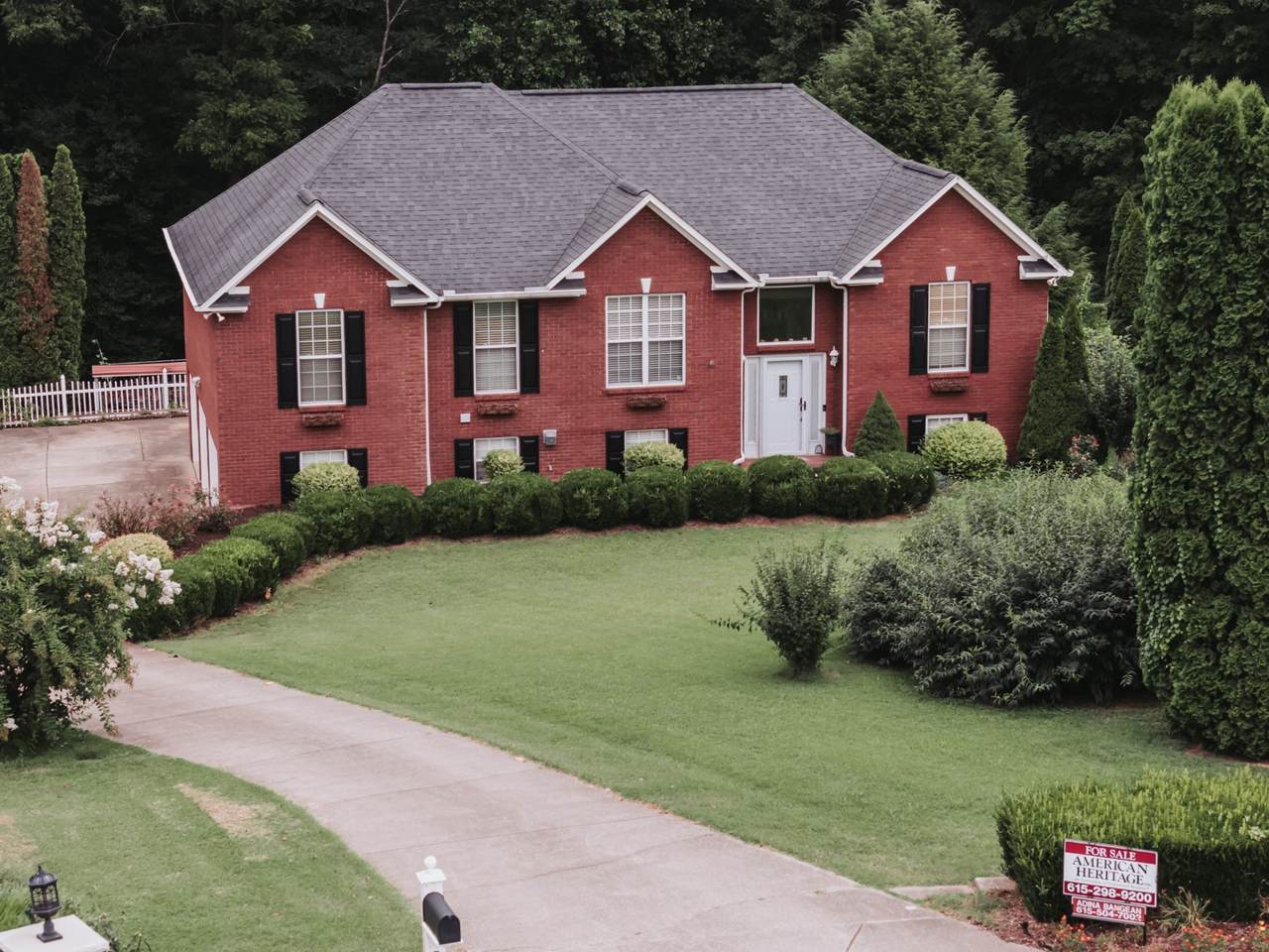 https://bt-photos.global.ssl.fastly.net/nashville/1280_boomver_1_RTC3166847-1.jpg