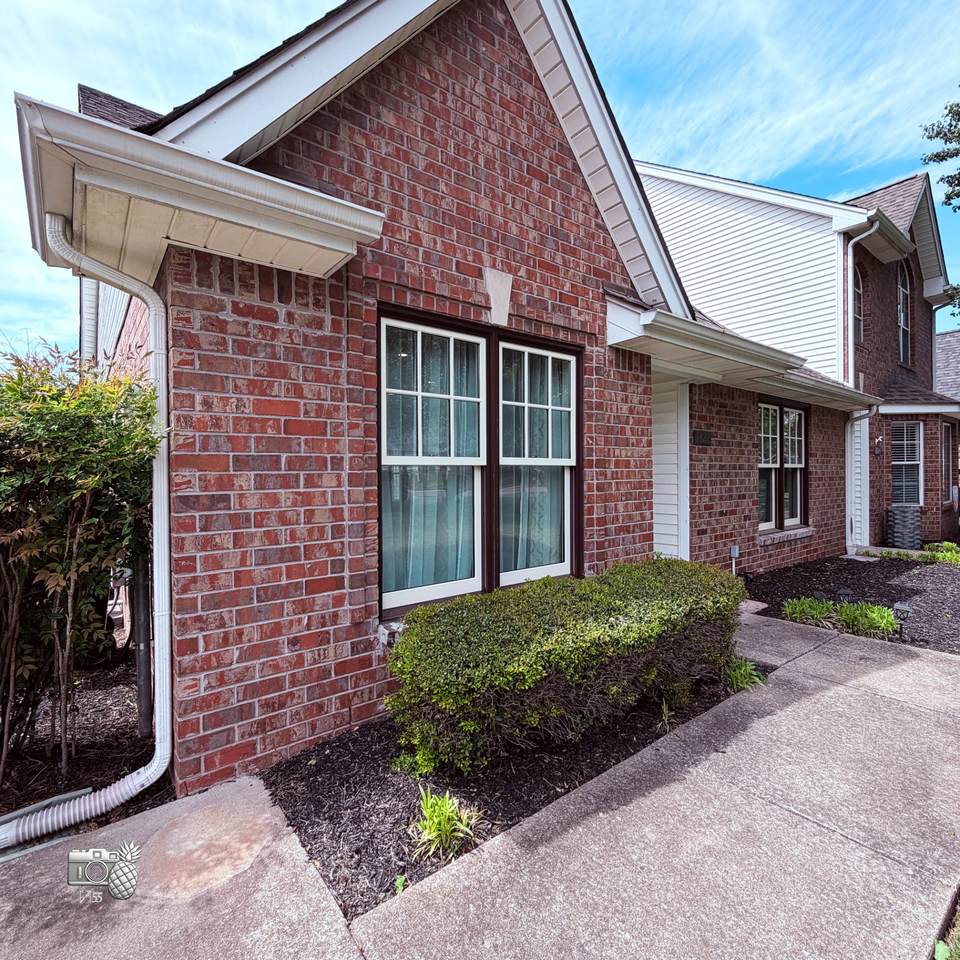 https://bt-photos.global.ssl.fastly.net/nashville/1280_boomver_1_RTC3167093-1.jpg