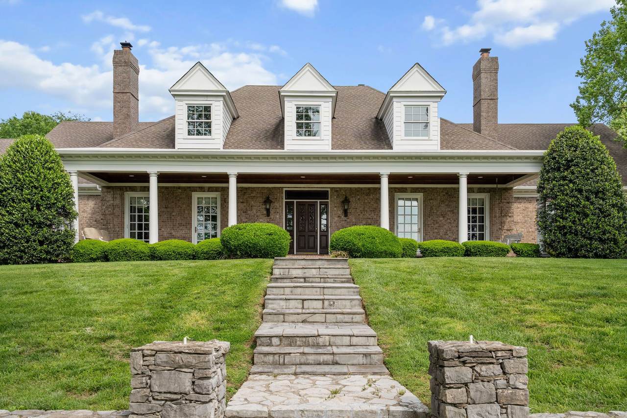 1633 Lewisburg Pike - Photo 1
