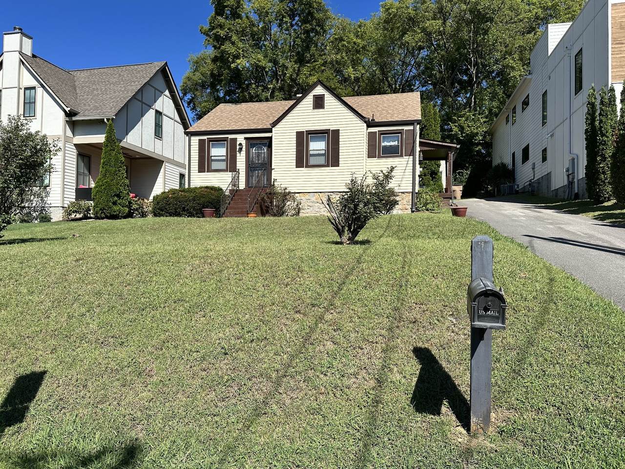 820 Horner Ave - Photo 1