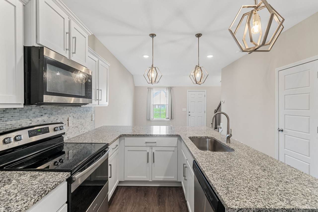 224 Drayton Dr - Photo 1