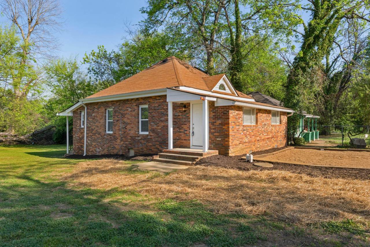 1717 Stanfiel Street - Photo 1