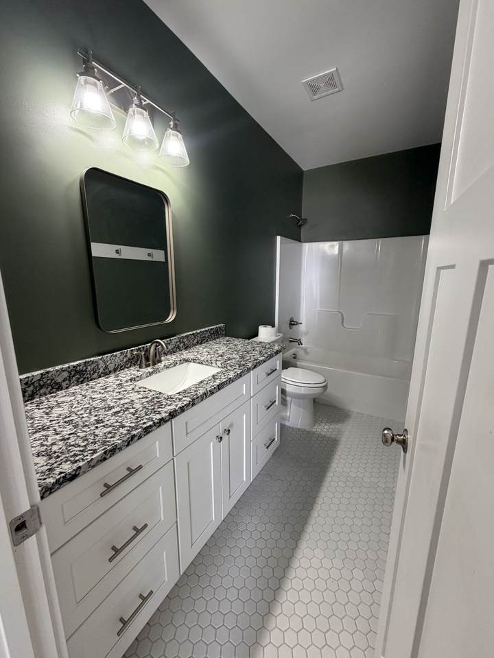 https://bt-photos.global.ssl.fastly.net/nashville/1280_boomver_1_RTC3168261-1.jpg