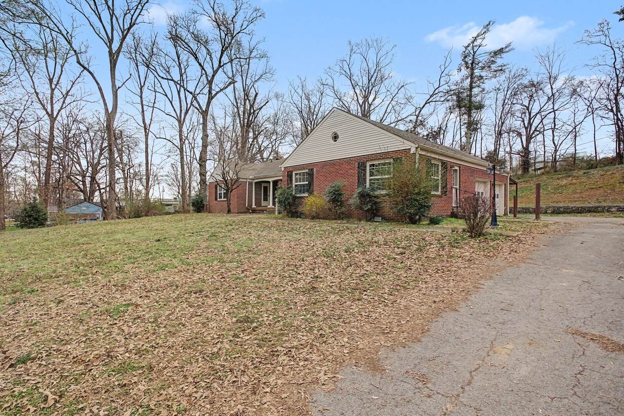 https://bt-photos.global.ssl.fastly.net/nashville/1280_boomver_1_RTC3168282-1.jpg