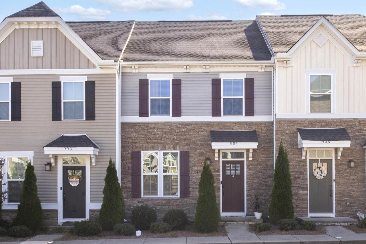 4316 Summercrest Blvd - Photo 1