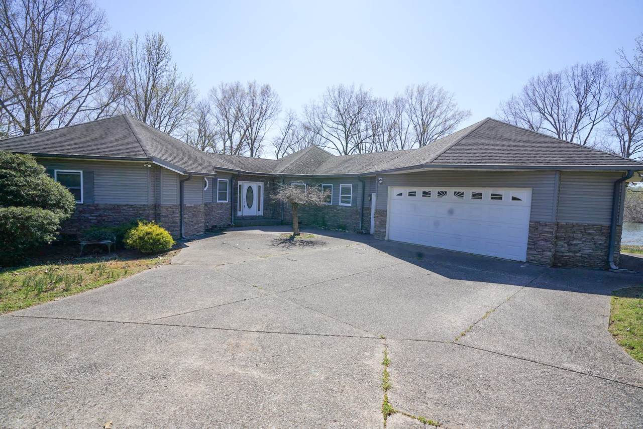 165 Cedar Point Rd - Photo 1
