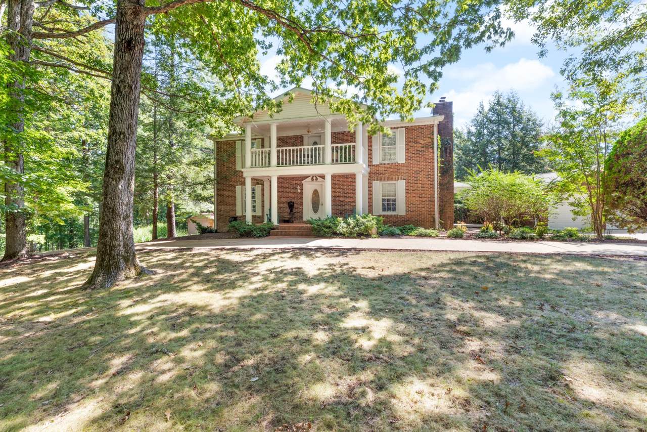 https://bt-photos.global.ssl.fastly.net/nashville/1280_boomver_1_RTC3168588-1.jpg