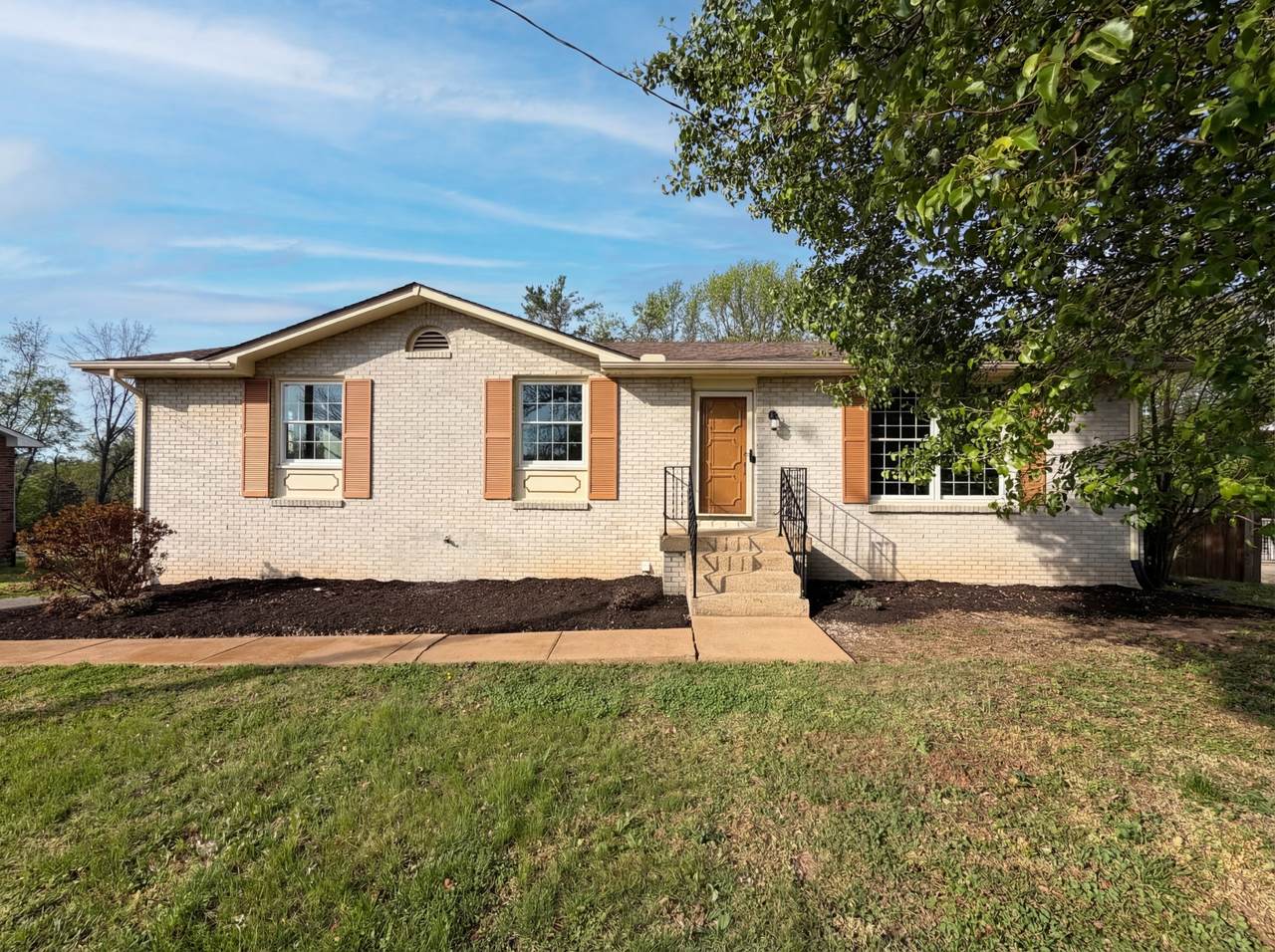 680 Atlanta Dr - Photo 1