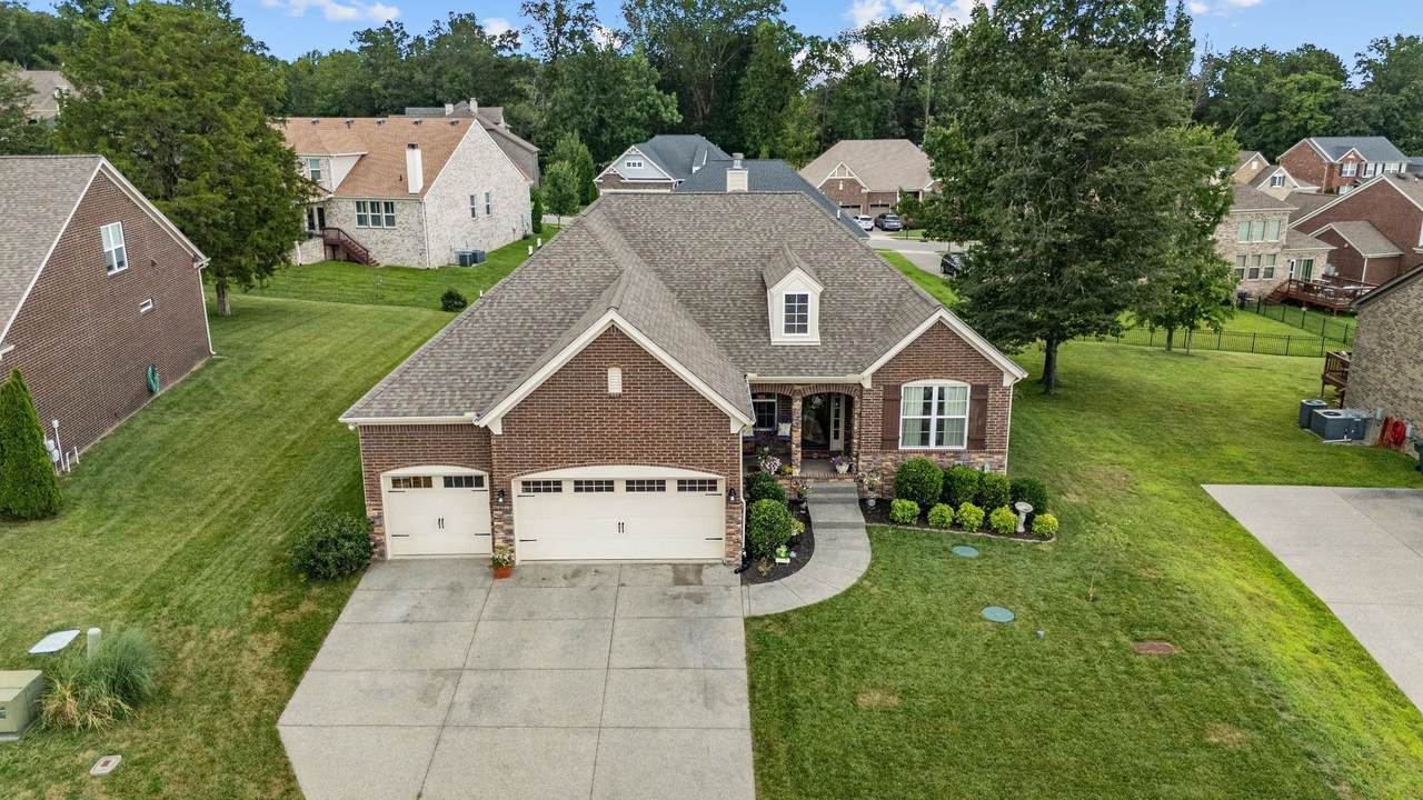 https://bt-photos.global.ssl.fastly.net/nashville/1280_boomver_1_RTC3168650-1.jpg