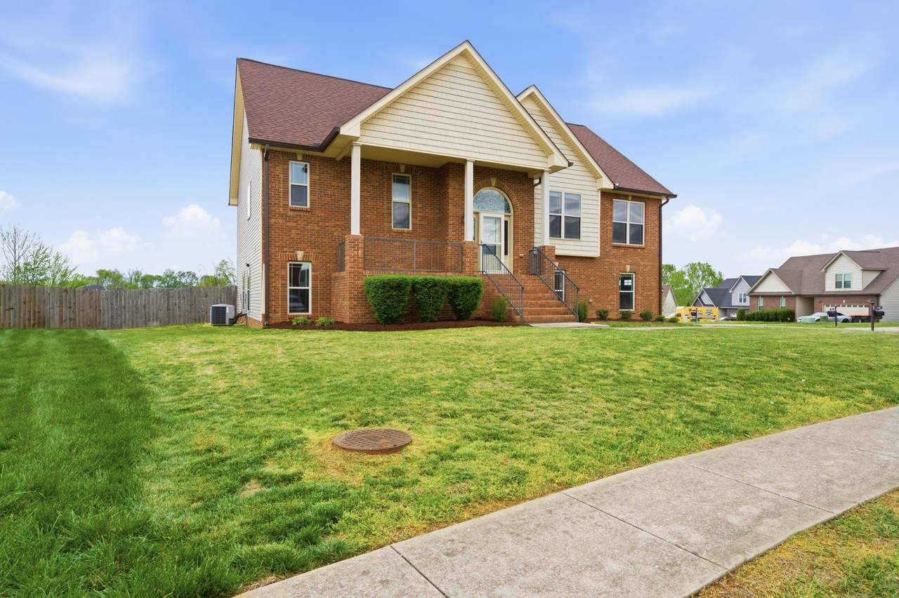 https://bt-photos.global.ssl.fastly.net/nashville/1280_boomver_1_RTC3168810-1.jpg