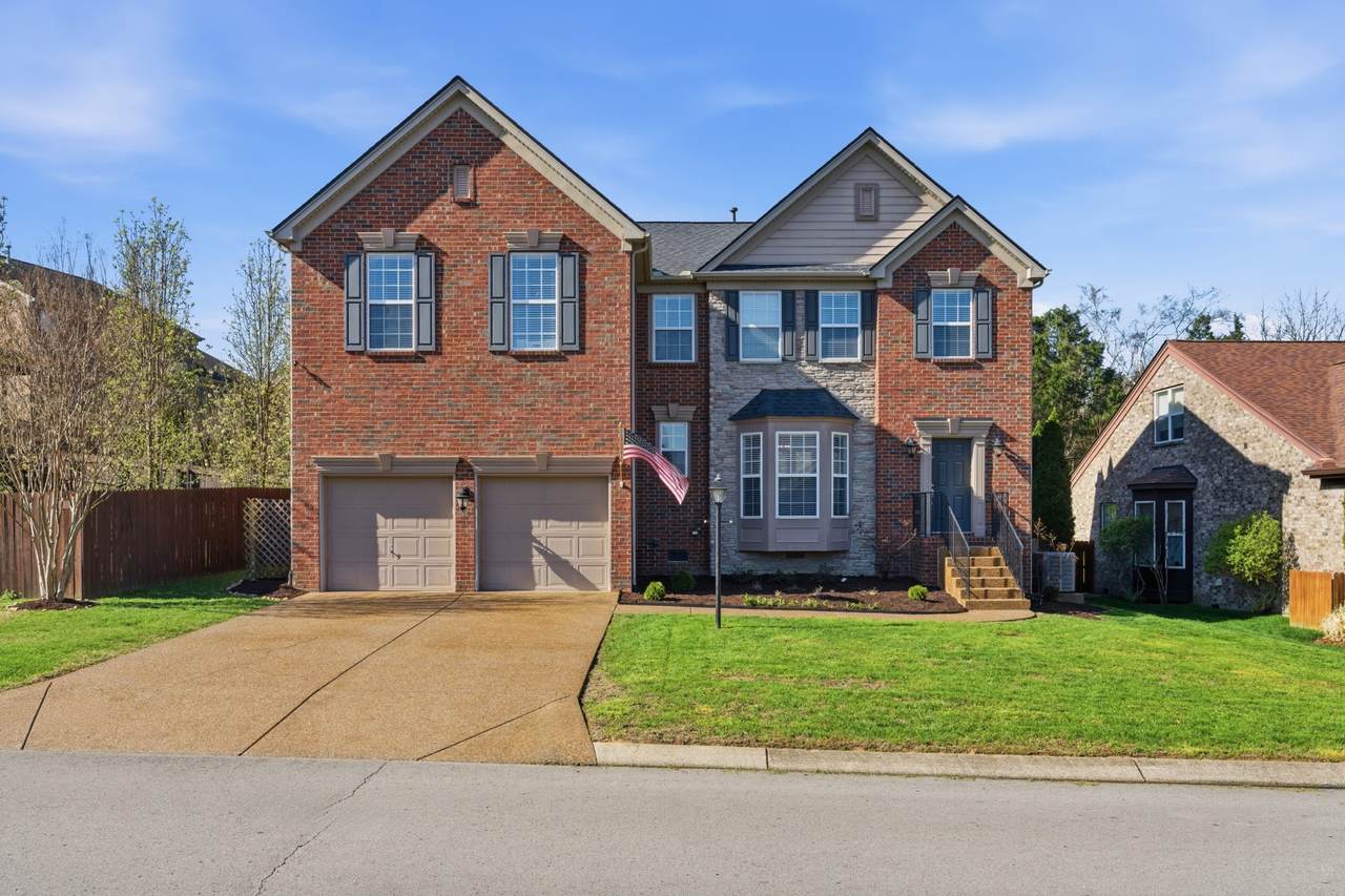 256 Cobblestone Lndg - Photo 1