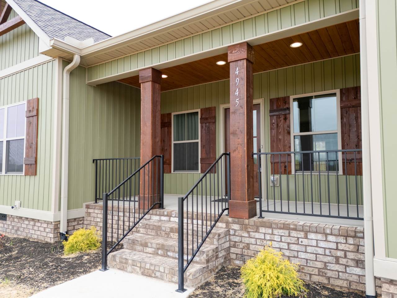 https://bt-photos.global.ssl.fastly.net/nashville/1280_boomver_1_RTC3168815-1.jpg