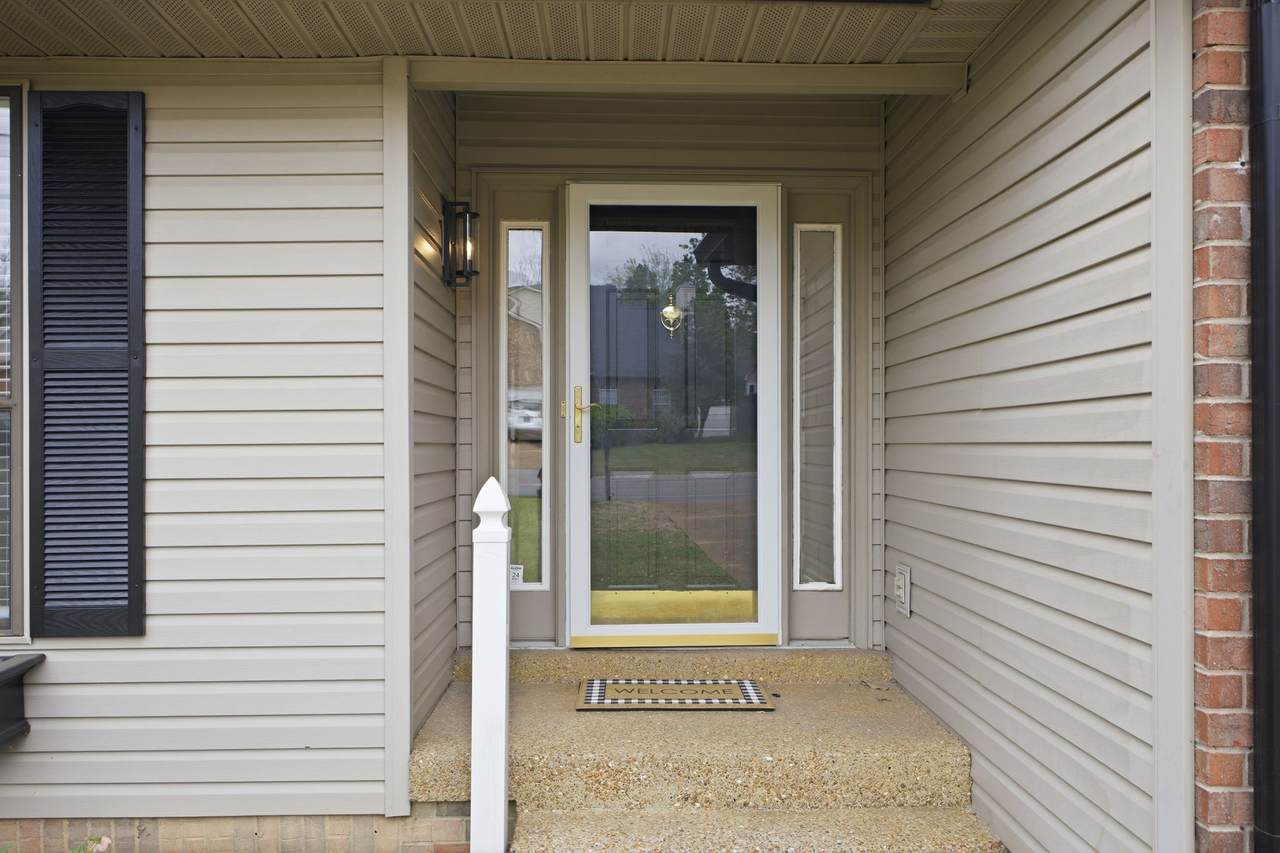 https://bt-photos.global.ssl.fastly.net/nashville/1280_boomver_1_RTC3168955-1.jpg