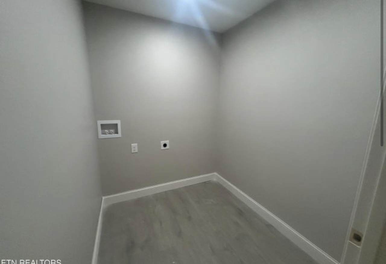 https://bt-photos.global.ssl.fastly.net/nashville/1280_boomver_1_RTC3168992-1.jpg