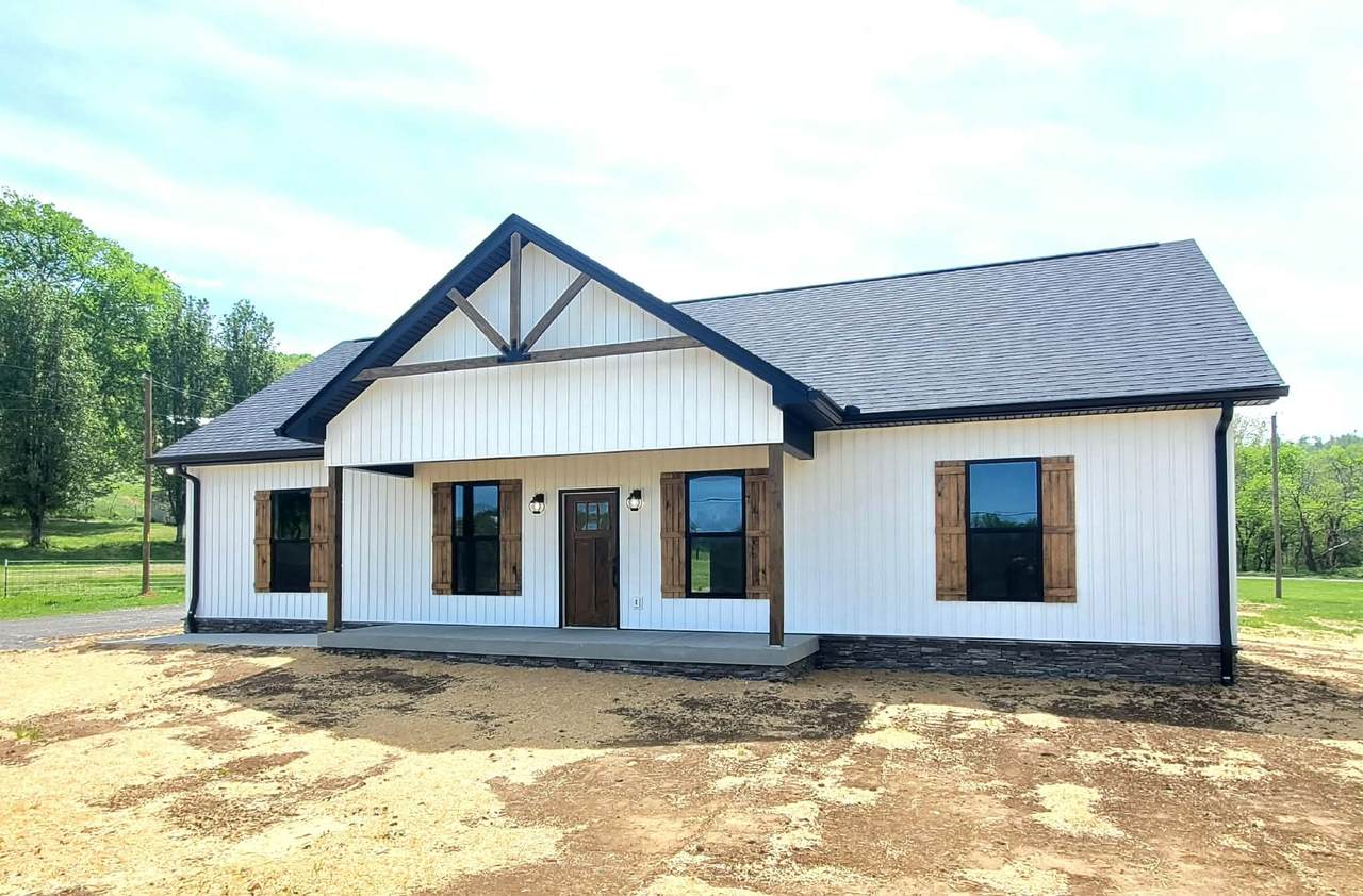 22 Ballenger Rd - Photo 1