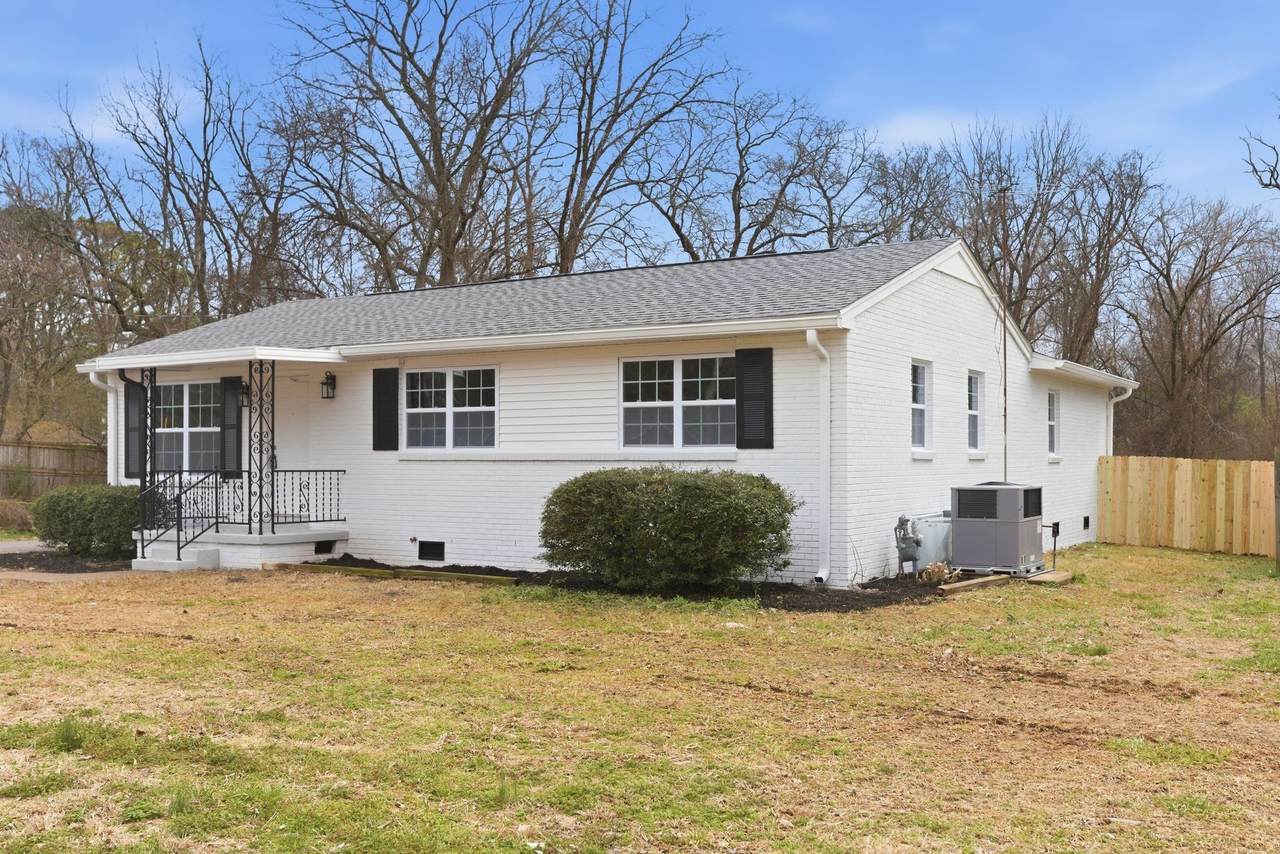 https://bt-photos.global.ssl.fastly.net/nashville/1280_boomver_1_RTC3169195-1.jpg