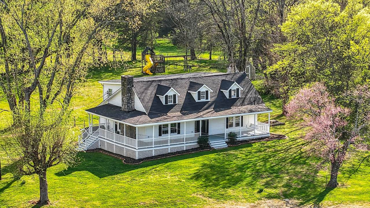 1870 Walnut Grove Rd - Photo 1
