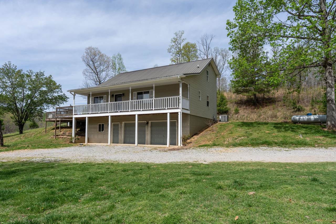 1819 Lawrenceburg Hwy - Photo 1