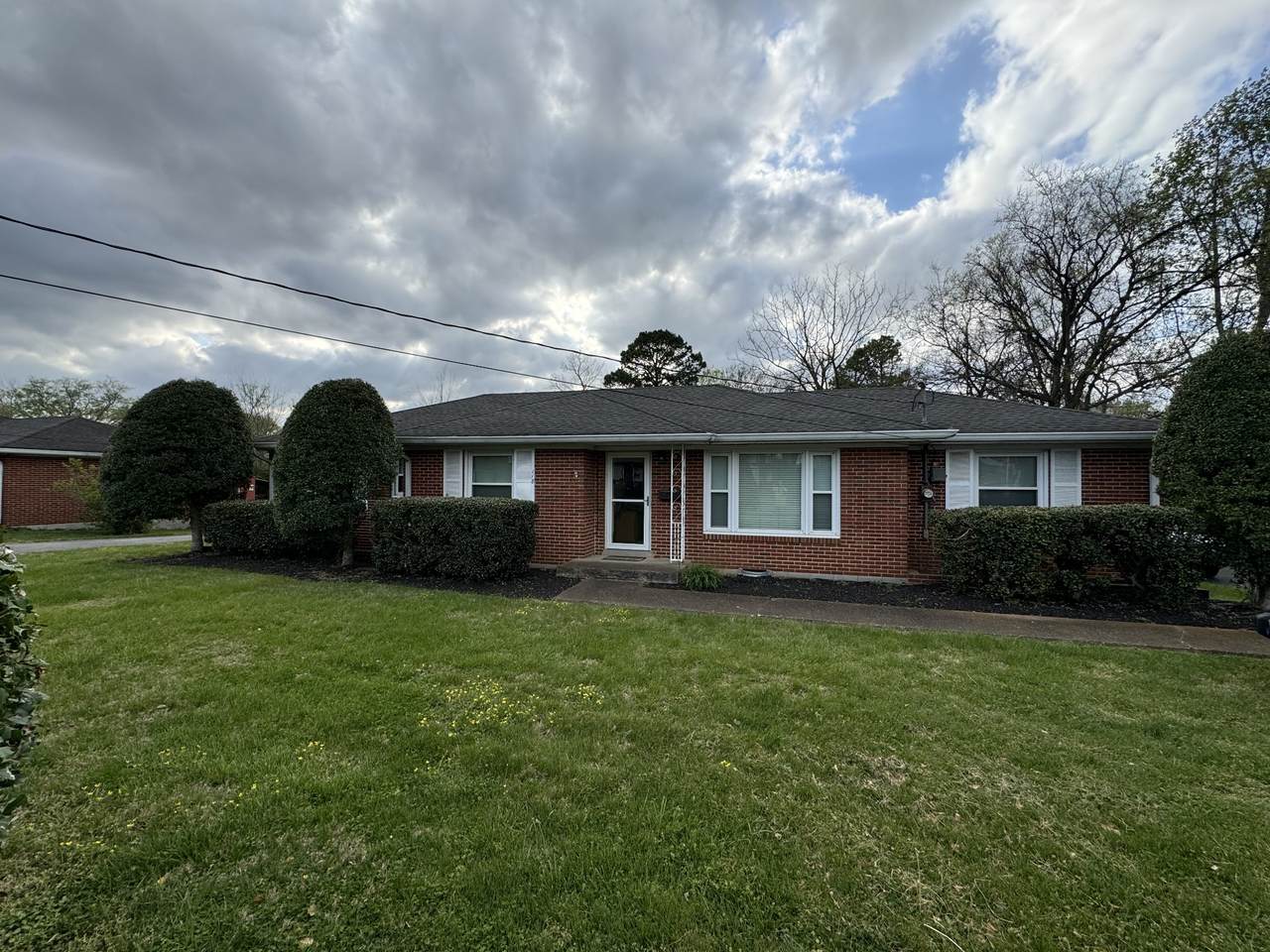 118 W Meade Dr - Photo 1