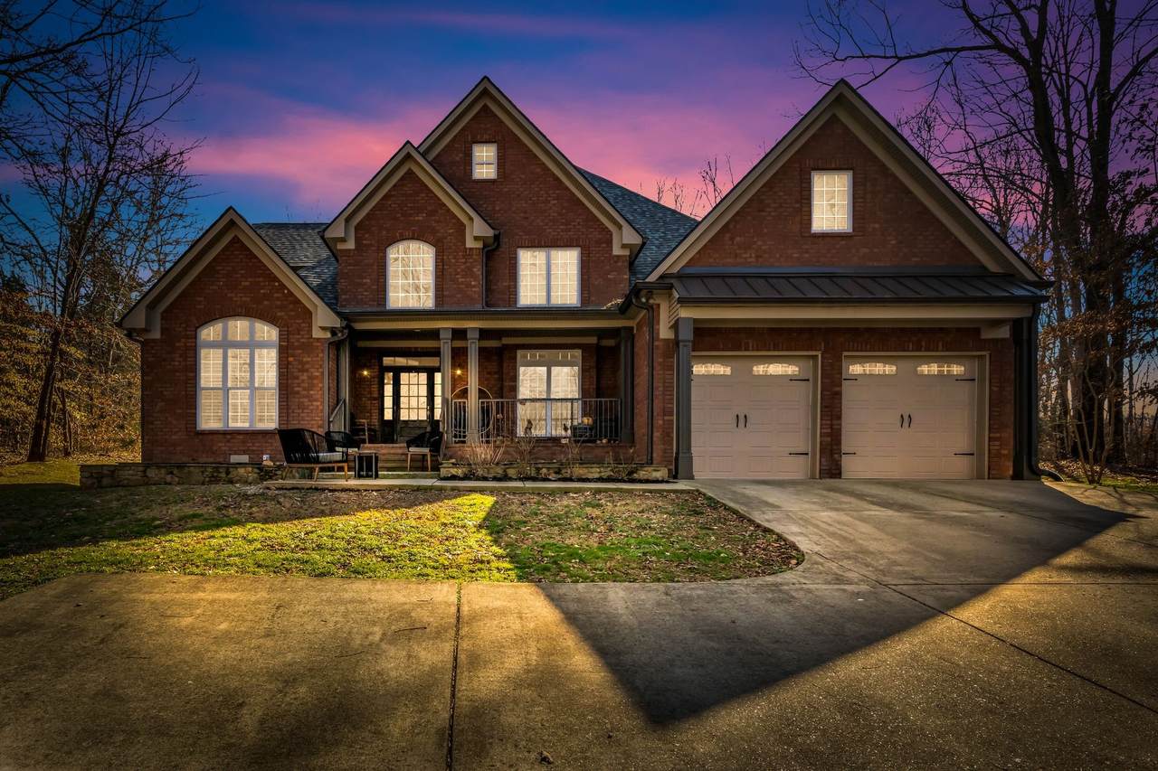 208 Scenic Dr - Photo 1