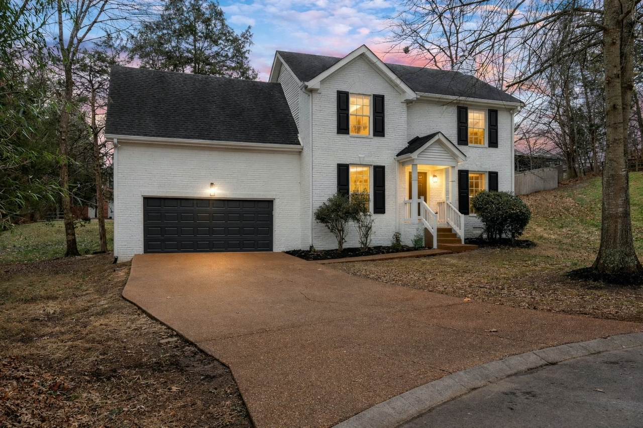 105 Horseshoe Ct - Photo 1
