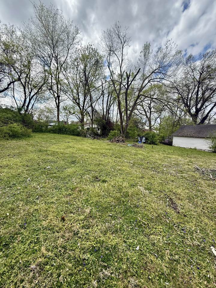 https://bt-photos.global.ssl.fastly.net/nashville/1280_boomver_1_RTC3169607-1.jpg